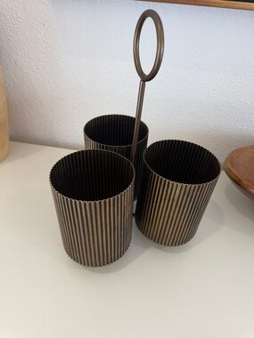 Corrugated Metal 3-Compartment Utensil Holder in Bronze
